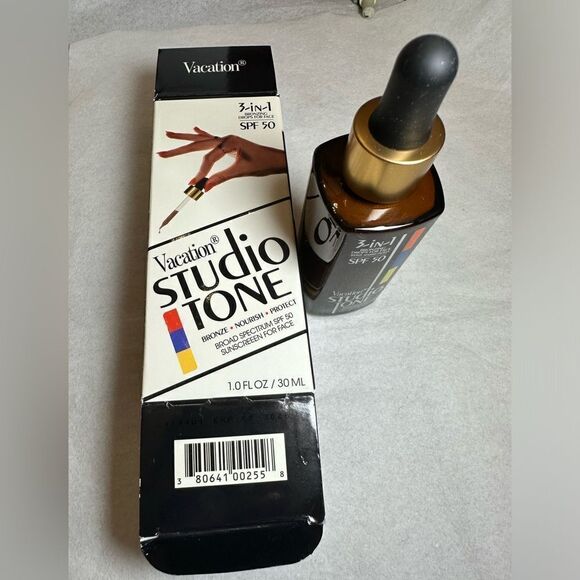 Vacation Studio Tone SPF 50 Bronzing Drops for Face 1oz/30ml 2 in stocks - Picture 5 of 5